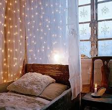 Decorations : Rustic Bedroom With Simple Christmas Decoration ...