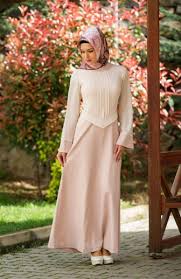 Tampil Istimewa dengan Baju Hijab Pesta Simple dan Anggun