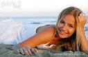http://fightingoverme.com/gallery/data/2530/brenda-asnicar_dot_NET-photoshoot-set3-0001.jpg