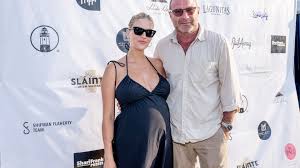 Image result for Maclaren Easy Traveller Naomi Watts and Liev Schreiber