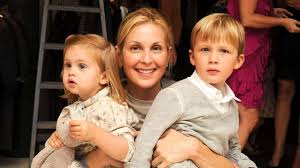 Image result for Orbit Infant System Kelly Rutherford