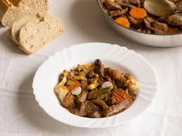 Attēlu rezultāti vaicājumam “Pica pica”