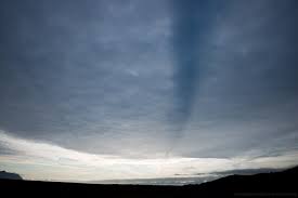 Attēlu rezultāti vaicājumam “Contrail shadows”