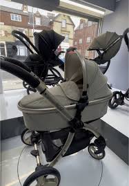 Image result for Graco's version of the Snap n Go Carnie Wilson
