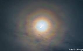 Attēlu rezultāti vaicājumam “Lunar corona”