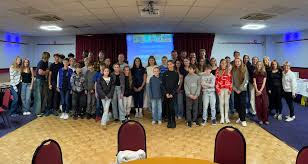 Image result for Vale Of Aylesbury Athletics Club