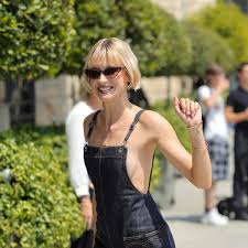 「イネス・フレサンジュ」の画像検索結果