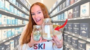 Attēlu rezultāti vaicājumam “Elmerina caryae”