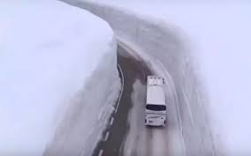 Картинки по запросу япония снег дороги