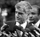 Robert Rubin speaking with