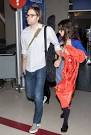 Benjamin Gibbard Pictures - Zooey Deschanel and BEN GIBBARD at LAX ...