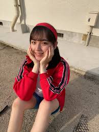 Image result for 17歳の現役女子高生