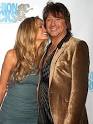 Denise Richards Image Star Tracks   Friday, September 8,  06   THIEF OF HEARTS   Star ... Picture 6