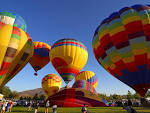 hot air balloons on ground - via Daymix