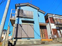 Image result for 武蔵村山市岸2丁目〈中古〉JR八高線「箱根ヶ崎」駅バス６分停歩４分　閑静な住宅地　前面道路が広いのでクルマの運転が苦手な方も車庫入れ楽々！　全居室収納充実！