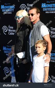 Image result for Queen B by Bumbleride $428 Gwen Stefani and Gavin Rossdale with Kingston and Zuma at the LA zoo