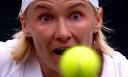 Jana Novotna famously choked against Steffi Graf at Wimbledon in 1993. - Jana-Novotna-close-up-001