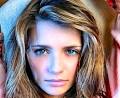 Unemployment lines may bid farewell  Mischa Barton rumored for