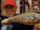 http://offbeatink.com/wp-content/uploads/2008/11/eminemprooftattoo.jpg