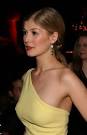 Rosamund Pike Picture 3