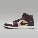 Jordan Brown Shoes. Nike.com