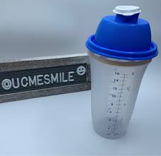 Kuvahaun tulos haulle Tupperware quick shake