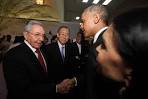 Obama, Ra��l Castro Plan Historic Meeting at Summit on Saturday - WSJ
