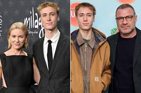 Image result for Maclaren Techno XT Naomi Watts and Liev Schreiber with their son Alexander.
