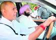 Capt Amarinder Singh with former MLA Arvind Khanna after appearing at the ... - pb3