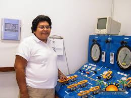 Antonia Guerrero celebrates 22 years of service at recompression ... - Antonia-Guerrero-SSS-Chamber-2