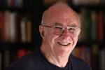 Clive James pens heart-breaking poem as he faces his own death.