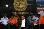 AirAsia QZ8501: PM Tony Abbott Offers P3 Orion Jet To Help Find.
