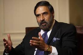 At about 7 pm Tuesday, September 18, the big guns of India Inc including Anand Mahindra, Kumar Mangalam Birla, Adi Godrej, Chanda Kochhar and Noel Tata were ... - M_Id_318259_Anand_Sharma