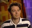 Clay Aiken sings �Don't Let