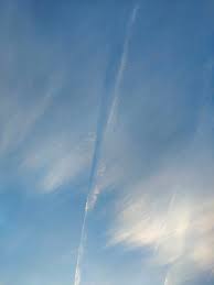 Attēlu rezultāti vaicājumam “Contrail shadows”