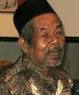 Syarif Usman Yahya (68 tahun)—yang akrab dipanggil Abah Ayip Usman—tepat ... - ayip-utsman