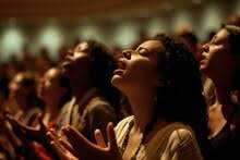 Image result for foto de pessoasrezando