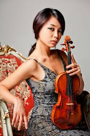 Soyoung Yoon - Photo: Picture gallery of violinist Soyoung Yoon - Soyoung-Yoon-02