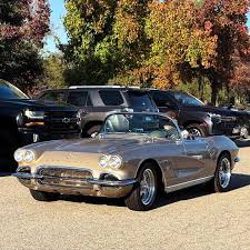 Image result for Nimbus White 1987 Jaguar