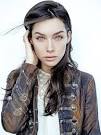 Model: Emily Wilson