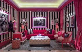 LINGERIE STORES! Victoria's Secret store by GRADE, Kuwait | Store ...