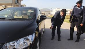 ZAHAR KHAN. Last updated 09:09 27/11/2012. Senior journalist for the Geo News television station Hamid Mir points to his car where a. Reuters - 8002339