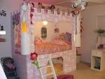 Economy Apartment: castle princess bedroom