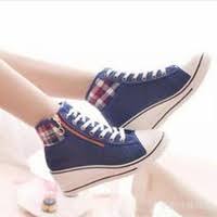Fashion Sepatu Wanita Terbaru