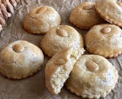 Image result for gevulde koek