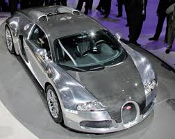 Dünya'nın En Hızlı Otomobili Bugatti Veyron