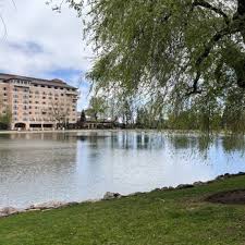 Image result for Broadmoor Bowls Club