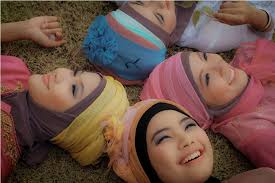 Peluang Bisnis dari Cantiknya Wanita Berhijab