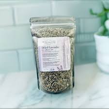 Attēlu rezultāti vaicājumam “Lavandula angustifolia bud”