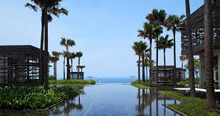 「ウルスラ・シュマルリージ」の画像検索結果